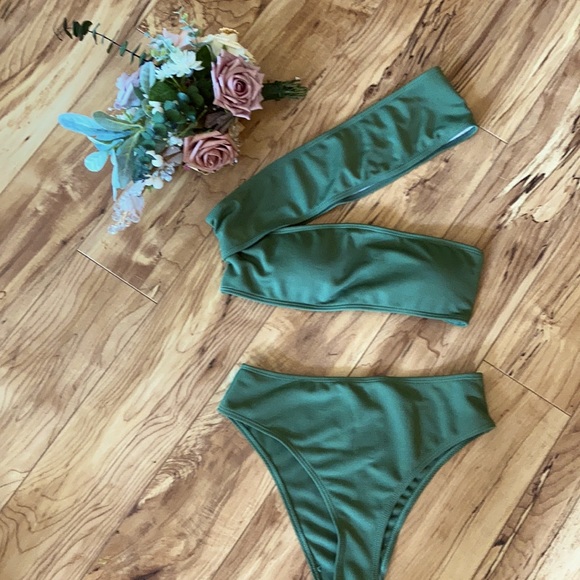 unknown Other - NWT BIKINI ARMY GREEN SIZE M women’s